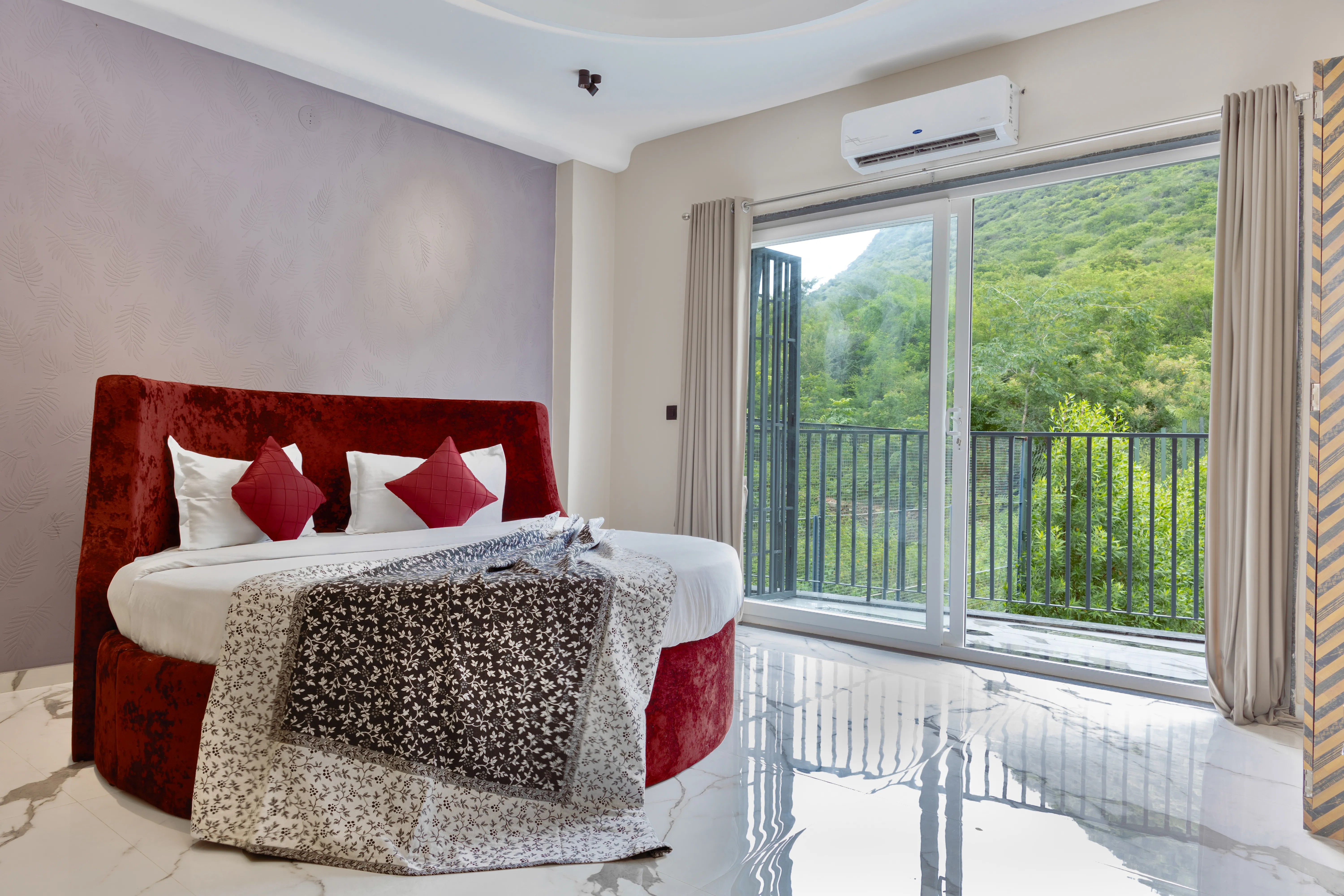 Luxurious second home villa